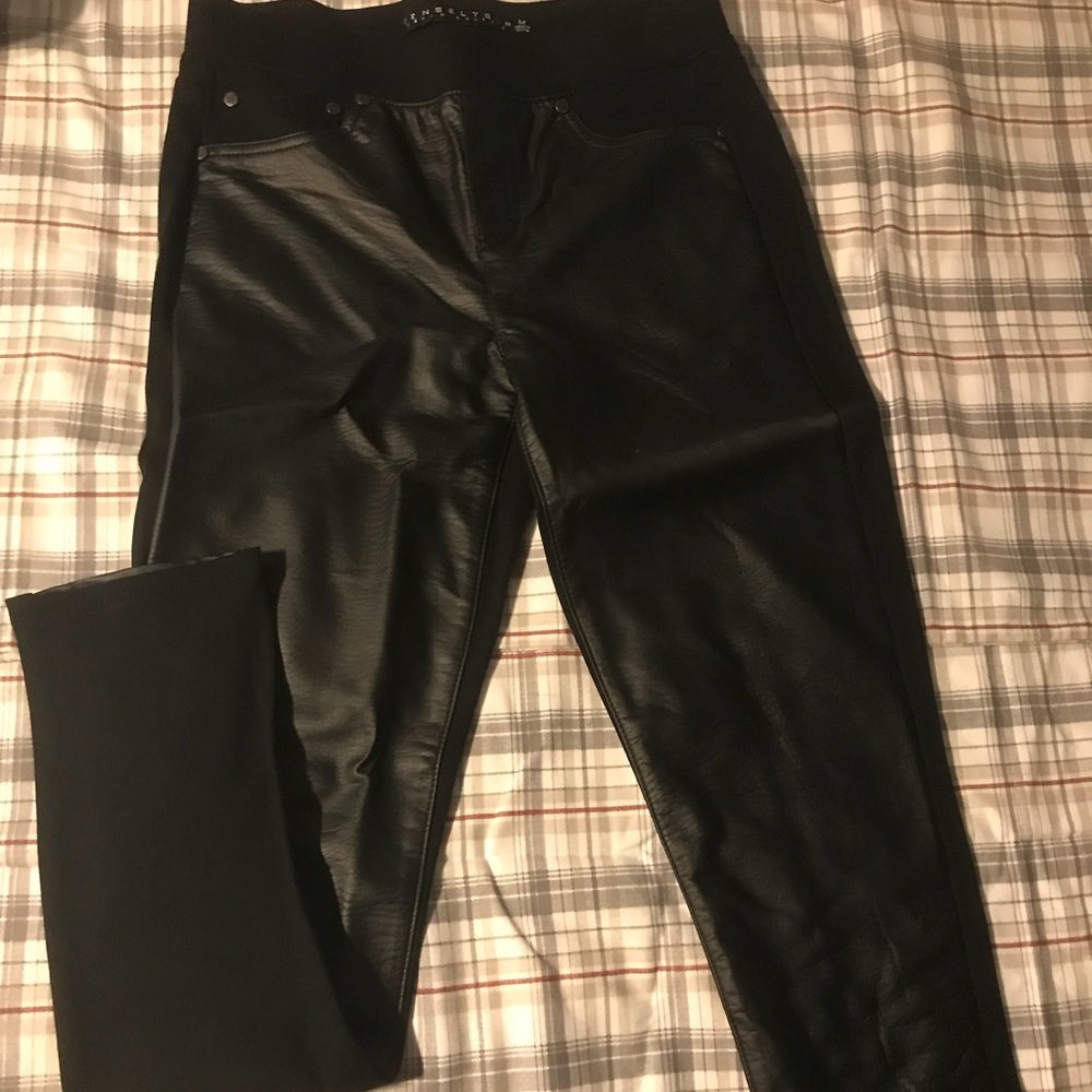 black faux leather skinny pants